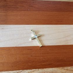 14K HOLLOW GOLD CROSS PENDANT ESTATE
