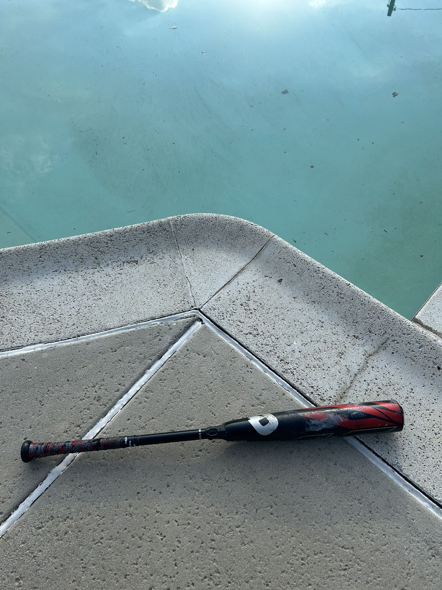 DeMarini CF Zen (-3) BBCOR Baseball Bat - 32” - Black & Red - Used