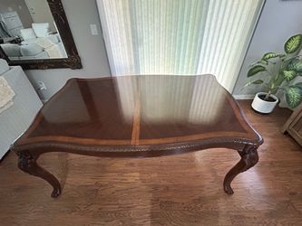 Full Dining Set (Table and 6 Chairs) $600/OBO