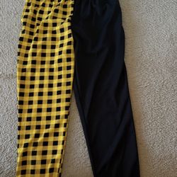 Women’s Joggers (Size XL)