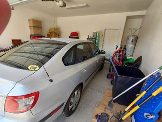 2005 elantra hatchback