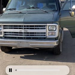 1987 G20 Chevy Van