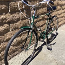 VINTAGE 1952 SCHWINN  WORLD 3 SPEED BIKE 