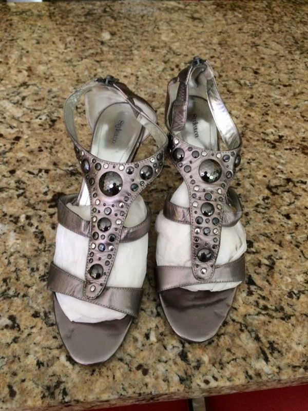 Gray studs heels style and co