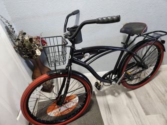 Huffy Bike Nel Lusso Beach Cruise 26 like new Ready to ride good condition