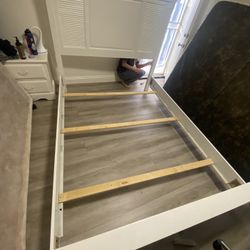 Wood Queen Size Bed Frame