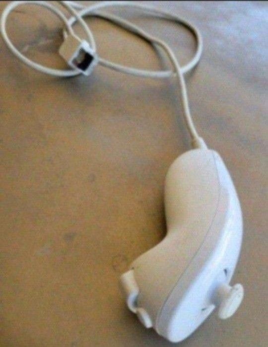 I have 1 Wii Controller  In Good Used Condition 