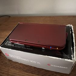 New Nintendo 3DS XL w/ Custom Firmware + Accessories