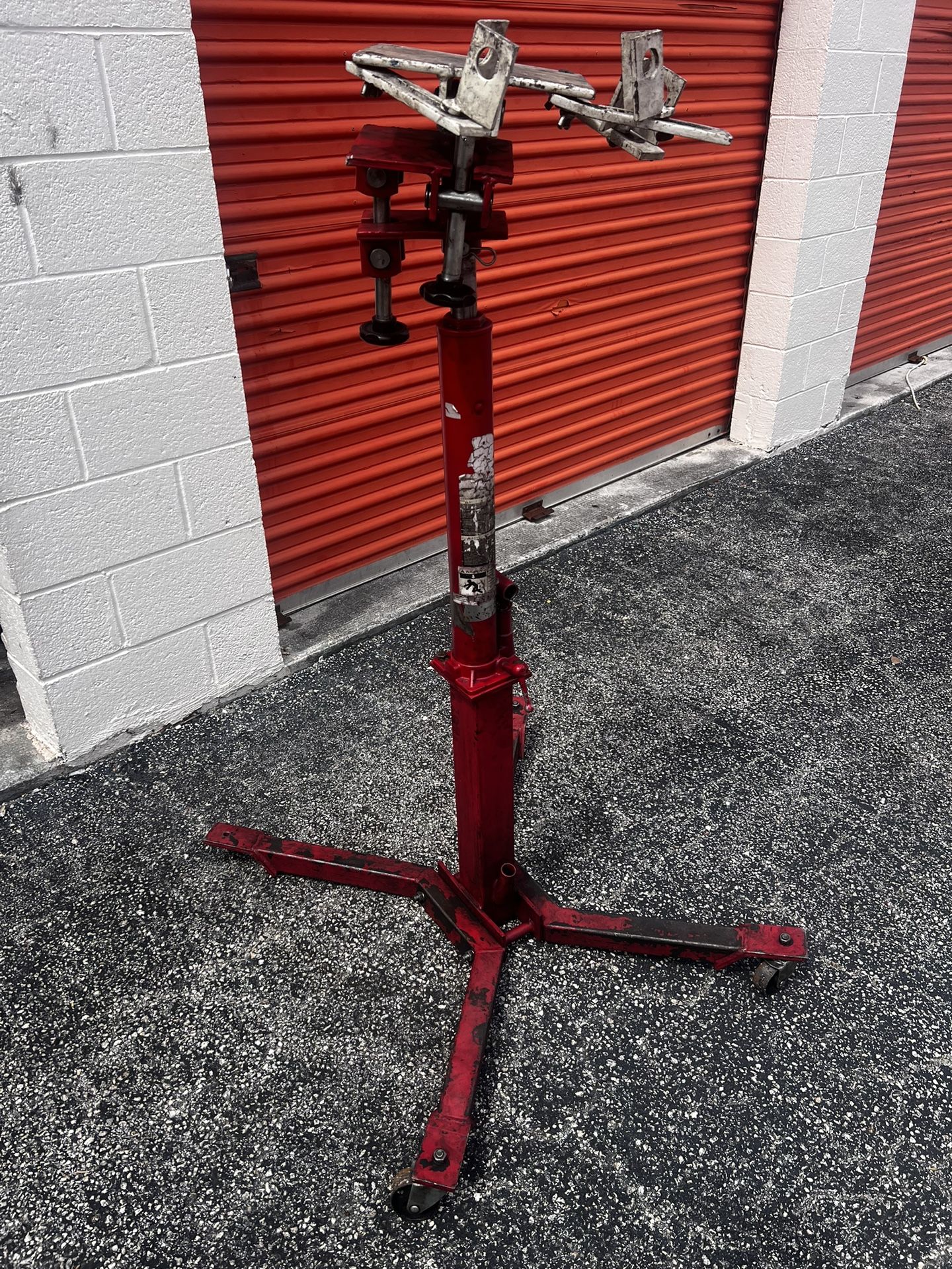 Transmission Jack