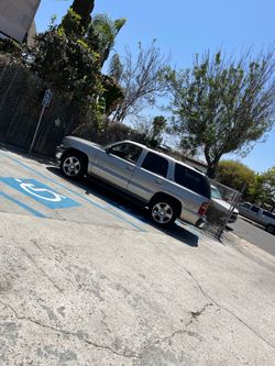 2001 Chevrolet Tahoe
