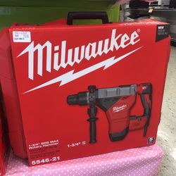 Milwaukee Rotary Hammer