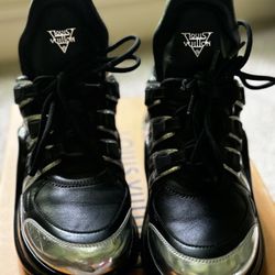  Louis Vuitton LV Trainer Sneakers – Metallic Toe – Size 37 1/2)
