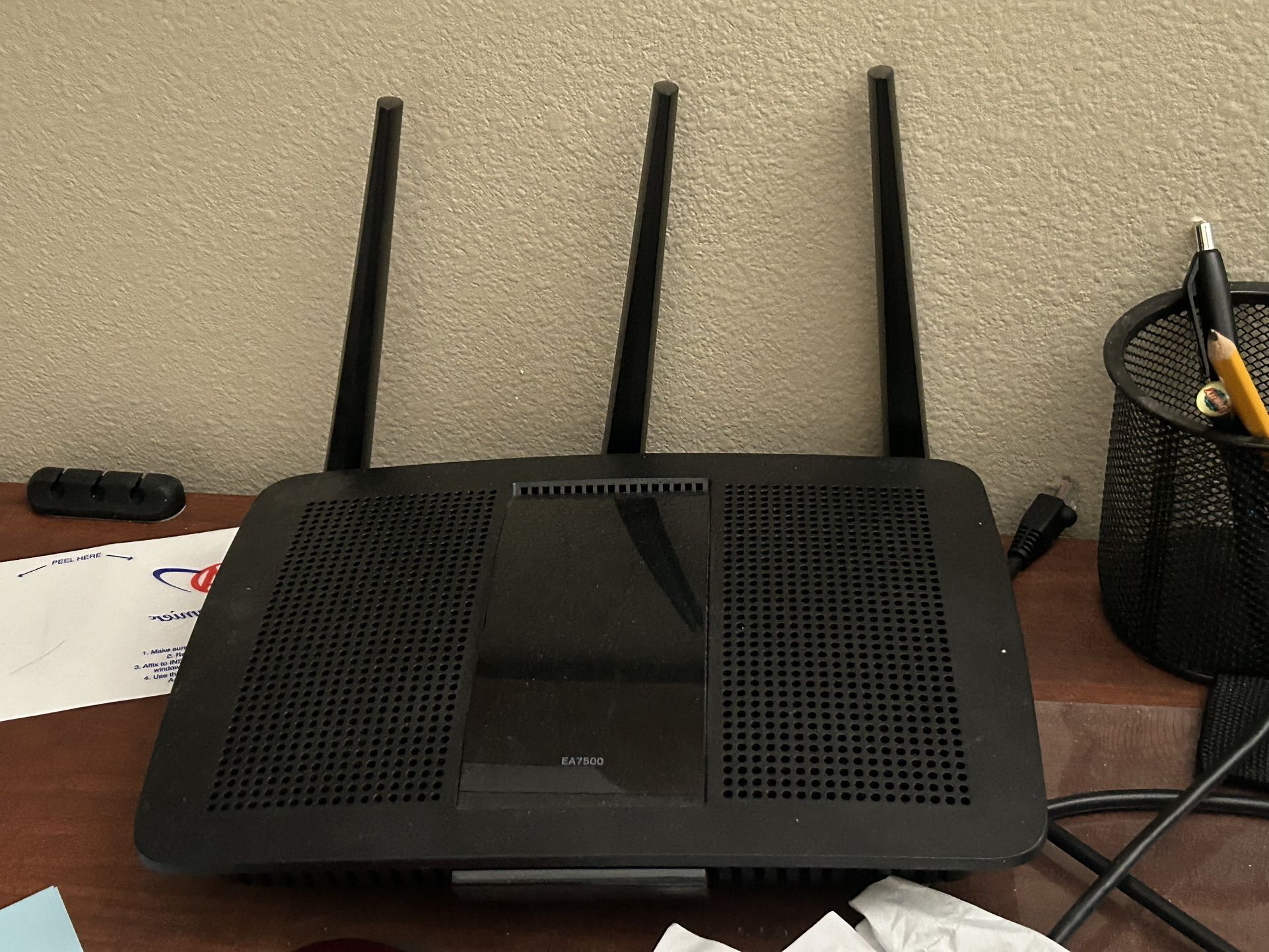 Linksys 7500 Wireless Router
