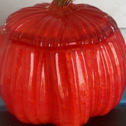 Mottled  Cased  Art Glass  Lidded Pumpkin 