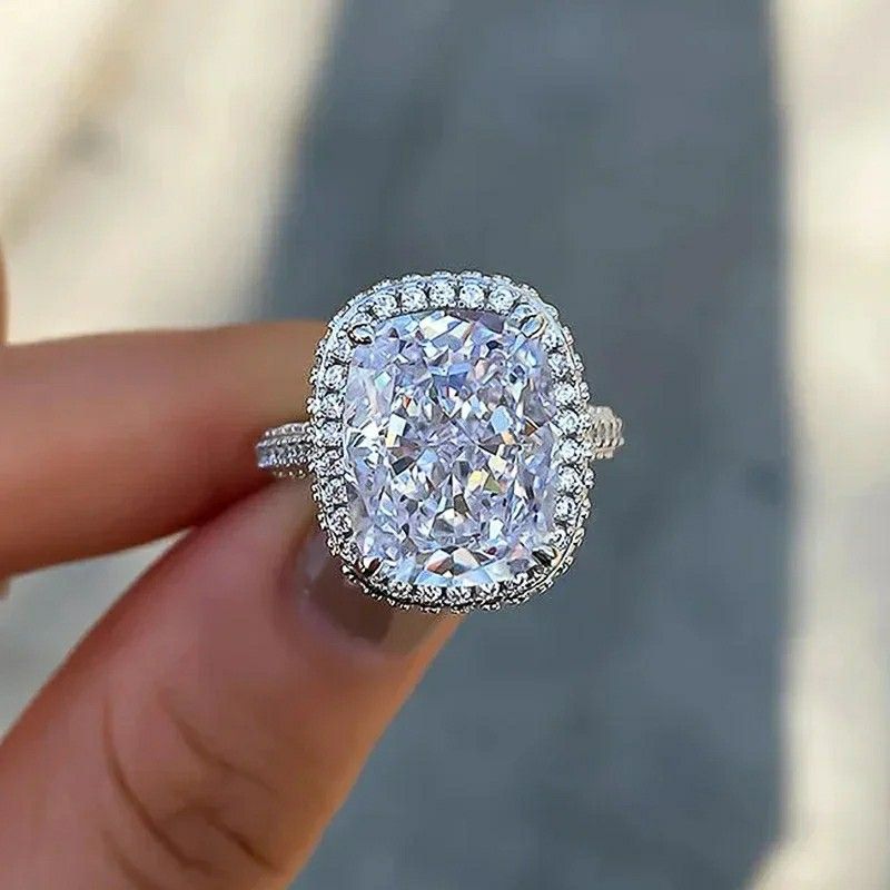 Sparkle Crystal Bold Stone Engagement Ring Sz 7