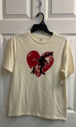 Brand new Boys ivory heart-dinosaur tee size XL