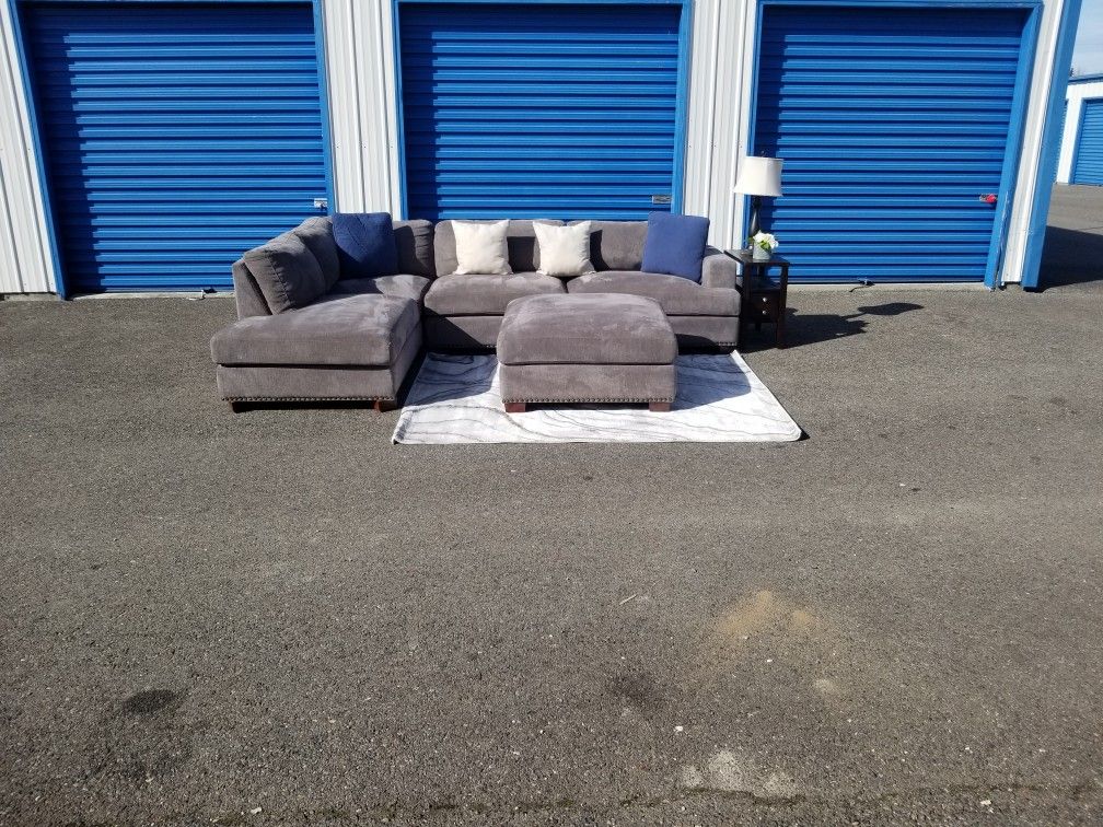 Thomasville Sectional Sofa Couch + Ottoman From Costco FREE DELIVERY