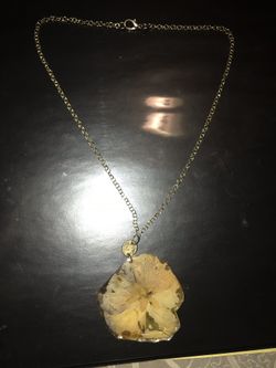 Dried rose necklace