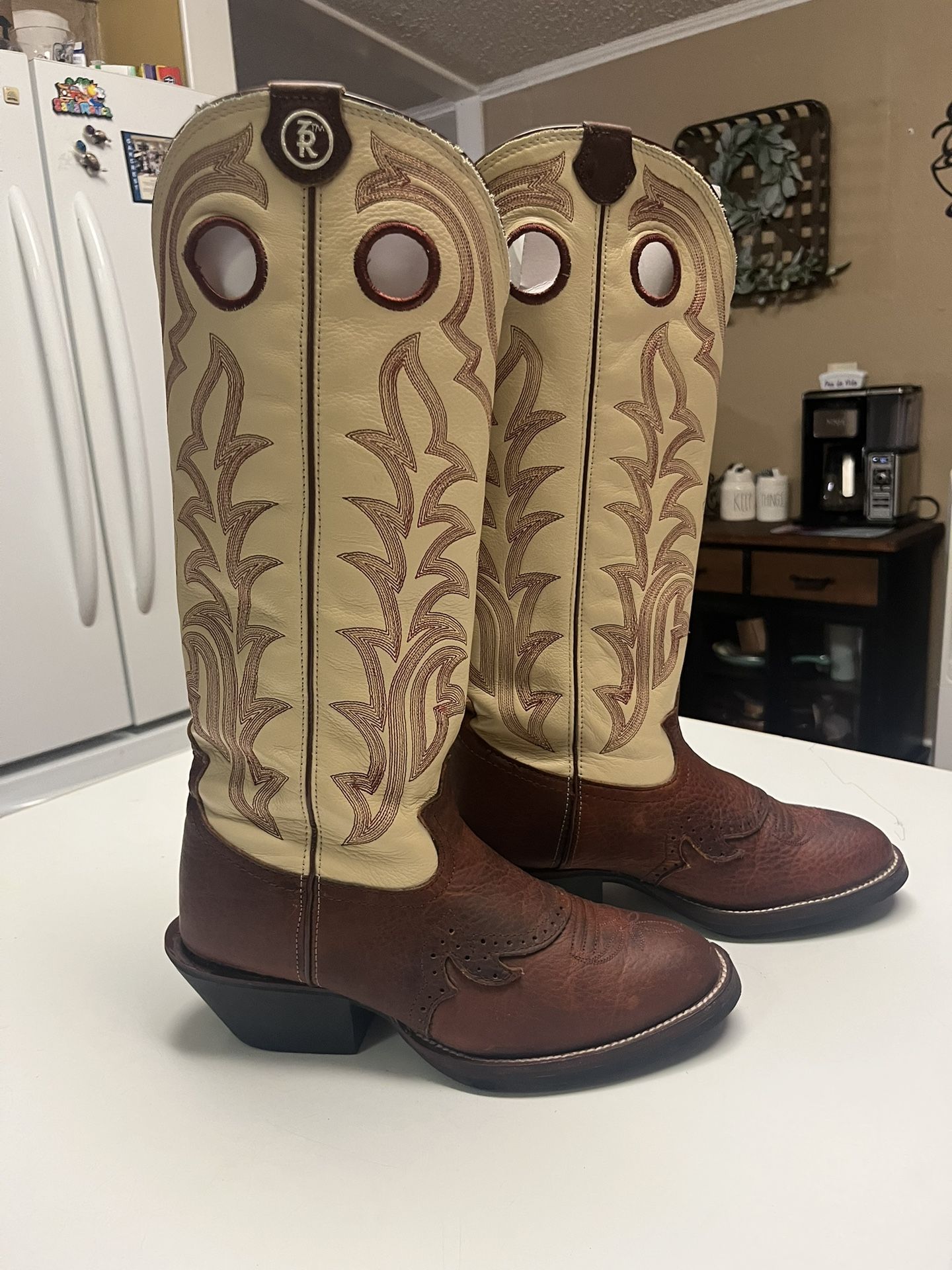 Tony Lama Men’s Rnd Toe Henley Boots