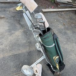 Golf clubs $100
