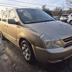 2006 KIA Sedona