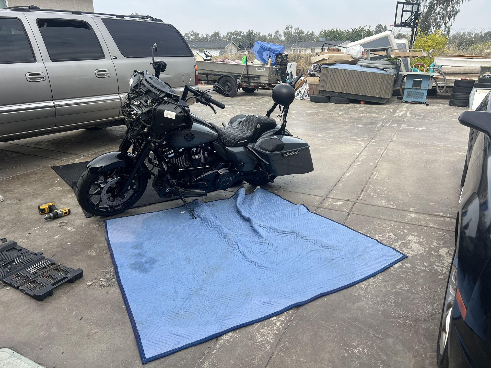 Harley Stereo Amp & Speakers Same Day Delivery