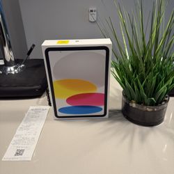 iPad A16 (latest Model) 128GB New