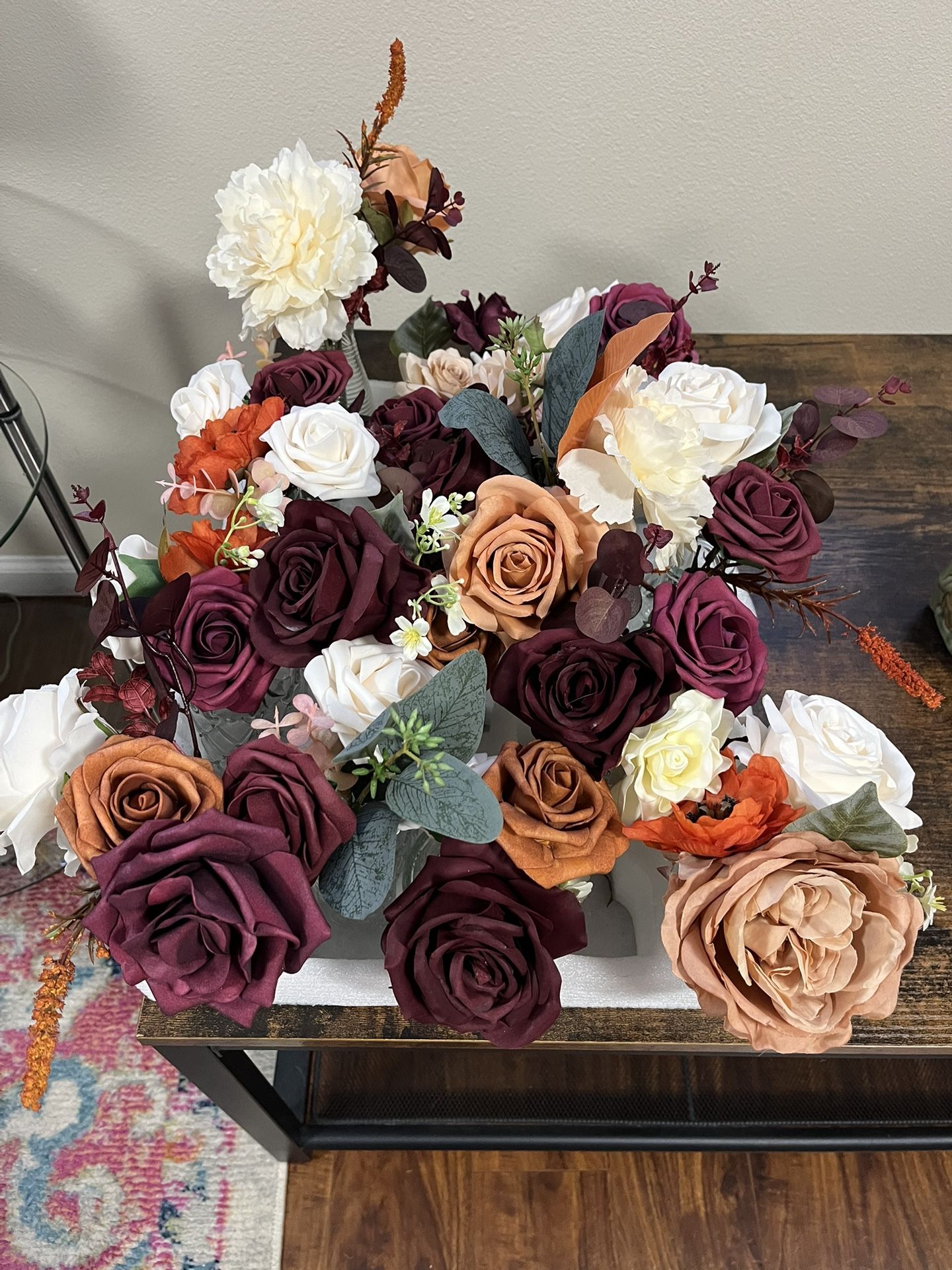 Ling’s Moment Silk Flowers + Bud Vases