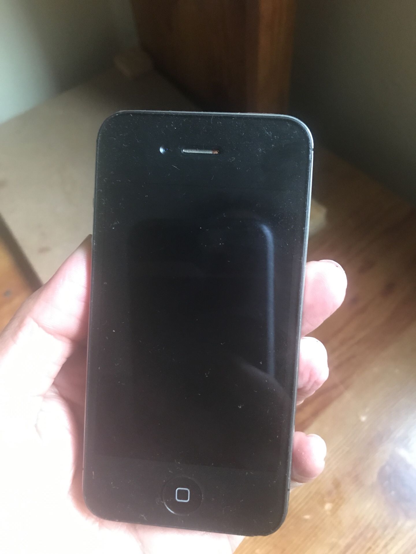 Iphone 4 , unlocked