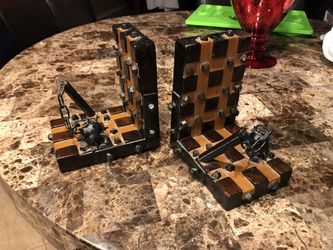 Book ends