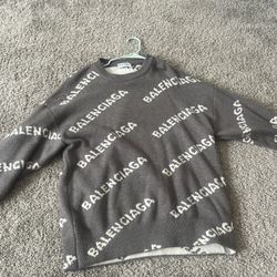 Balenciaga Sweater 