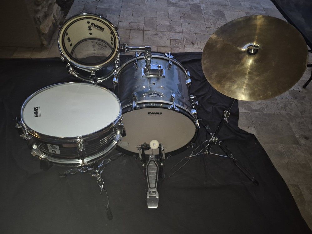 Drum Set Pearl And Pdp New Evans Heads