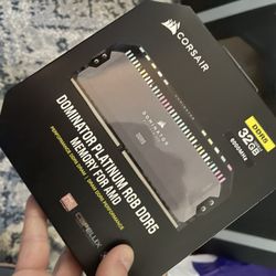 DOMINATOR® PLATINUM RGB 32GB (2x16GB) DDR5 DRAM 6000MT/s CL30 AMD EXPO & Intel XMP Memory Kit