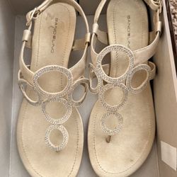 Bandolino sandals NIB Size 9