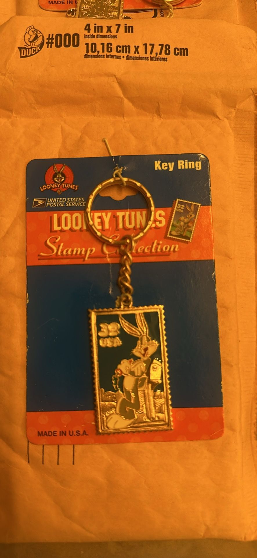 8 Collector’s Item Looney Tunes Key Rings