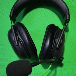 RAZOR headset with MIC