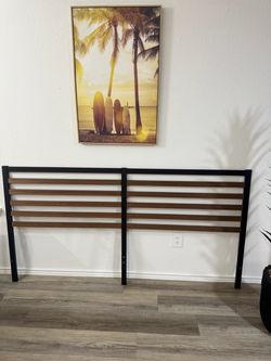 king Modern Metal and Wood Slat Headboard Cabecera