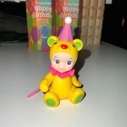 Sonny Angel BIRTHDAY GIFT -Bear- Star Balloon