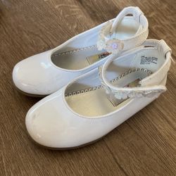 White Shoes For Toddler