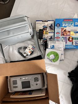HP PHOTOSMART COMPACT PHOTO PRINTER-NEW-BARGAIN DEAL !!!