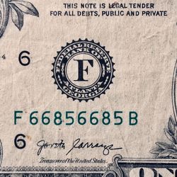 One Dollar Bill : Serial Number 