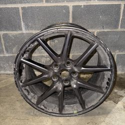 Tesla Aero Rim 18” 