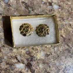 10k Gold Nuggets Earrings 