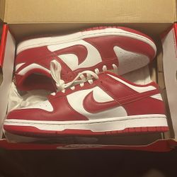 Nike Dunk Low University Red