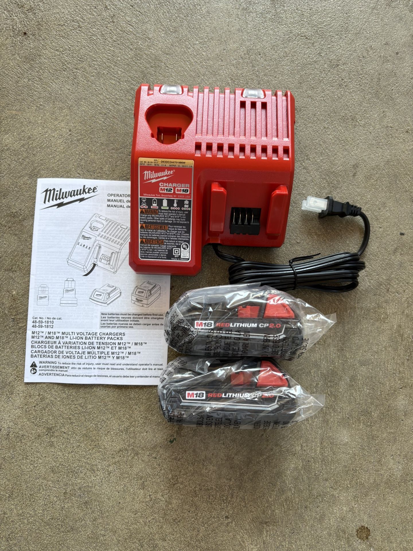 Milwaukee M-18 - M-12 Charger (2) CP2.0 Batteries Starter Kit