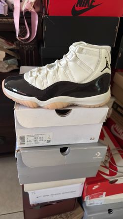 Jordan 11  women 7