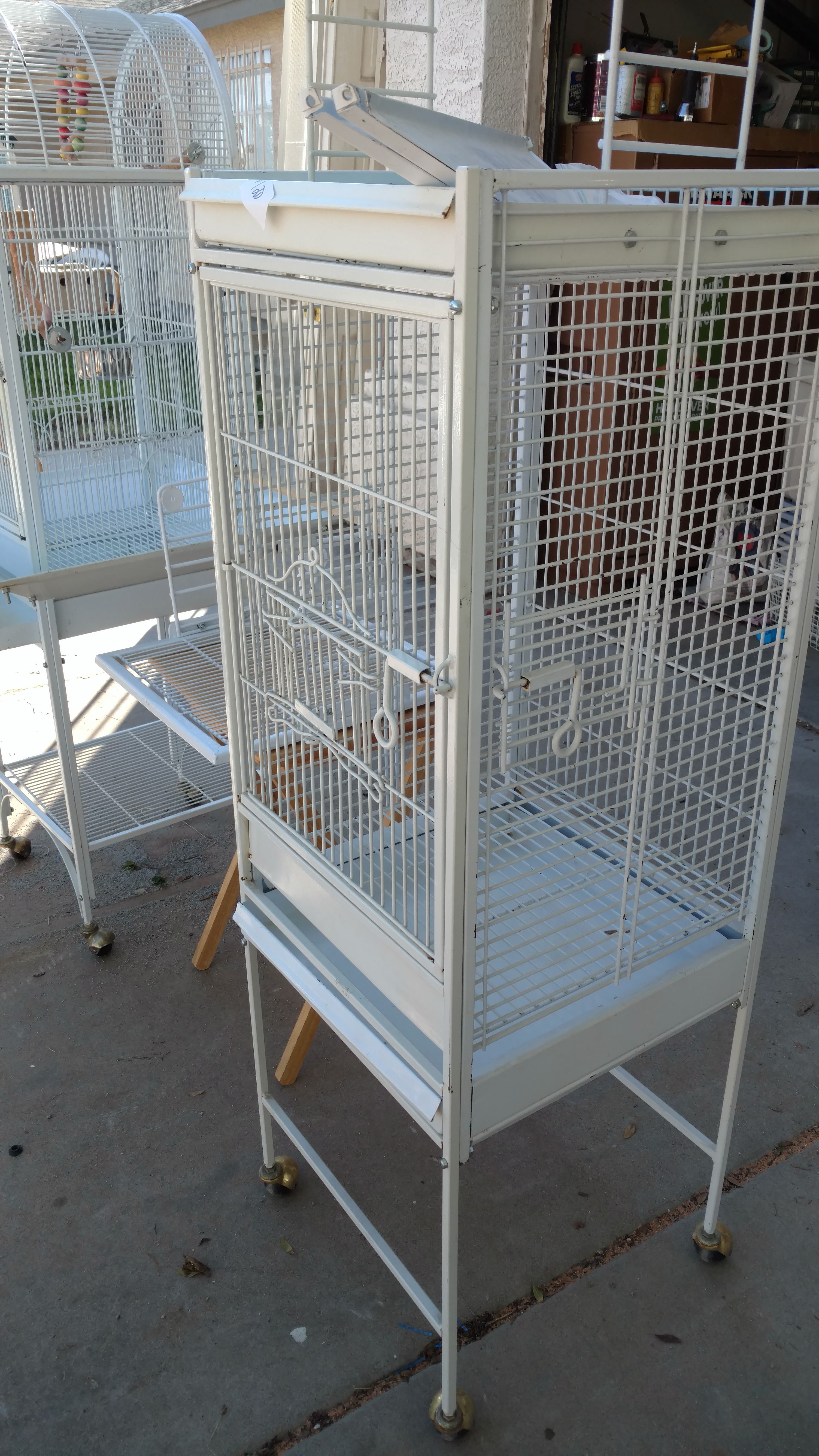 Heavy duty bird cage