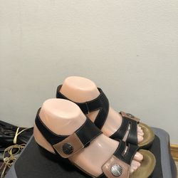 Biza Sandal Wedge Adjustable Straps Leather Black Brown Sandals Sz 37/6.5US