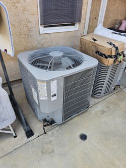 2 1/2 ton condenser great condition 410a