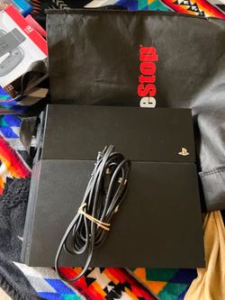 Sony PlayStation 4 Console